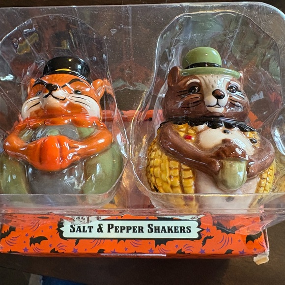 Charming Animal Ceramic Figurines Set - Orange and Brown - Picture 3 of 3